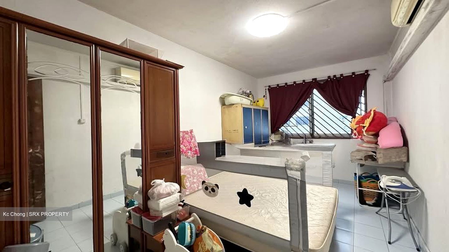 Blk 815 Jurong West Street 81 (Jurong West), HDB 5 Rooms #561298821